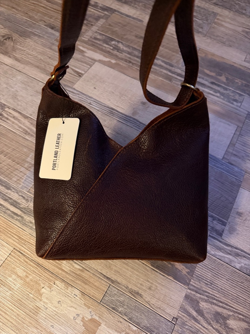 Portland Leather NAOMI SHOULDER BAG